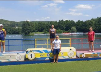 Kaiaciștii de la CSȘ Gloria Arad au urcat pe podium la Naționalele școlare