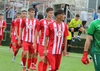 Juniorii utiști au început cu dreptul noul sezon: două victorii și o remiză pentru roș-albi