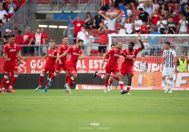 UTA câștigă pe final, în fața lui „U” Cluj: Postolachi și Cascini bifează primele goluri pentru „roș-albi”!