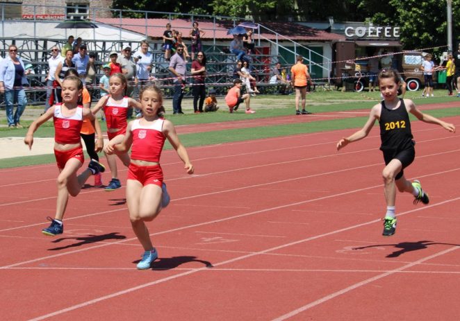 Cupa Aradului la atletism își consumă ediția a opta în weekend