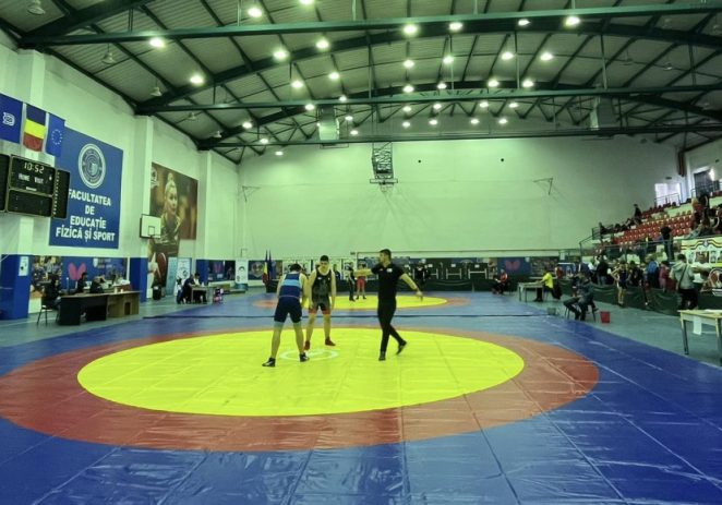 Luptătorii de la CSȘ Gloria Arad au câștigat „Turneul Internațional-Memorial Roman Codrean”