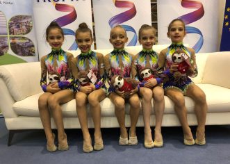 Gimnastele CSM-ului s-au remarcat pe covorul ritmicii, la o nouă ediție a Arad Trophy
