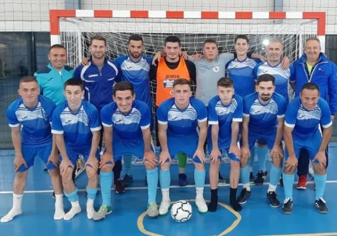 Șimandul a bifat o dublă victorie în campionatele naționale de futsal și conduce în clasament