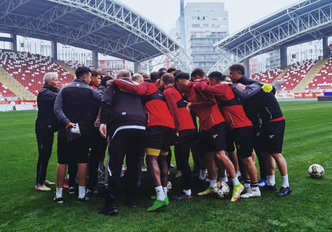 Etapa victoriilor nemeritate, în Superliga: Farul și Rapid își continuă parcursul excelent, la UTA e cod roșu