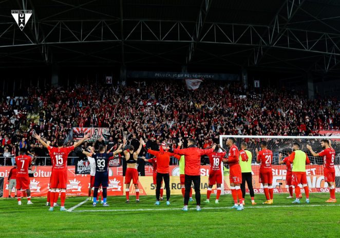 Abonații UTA-ei își pot procura, deja, bilete pentru meciul de Cupă, cu FCSB! Vezi program și prețuri