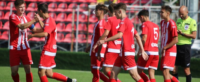 Imbold pentru meciul echipelor mari: UTA a făcut scor cu CFR Cluj, în Liga de Tineret!