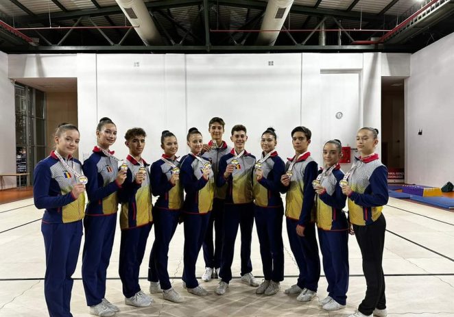 Aradul dă campioni balcanici la gimnastică aerobică! Vlăduț Popa și Alexandru Berbece, aur la Istanbul