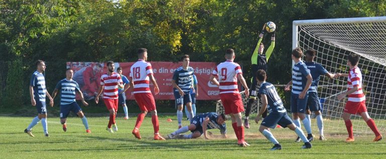 Crișul – Lipova, ultimul derby arădean de play-off al anului în Liga a III-a! Cum arată etapa ce încheie 2022