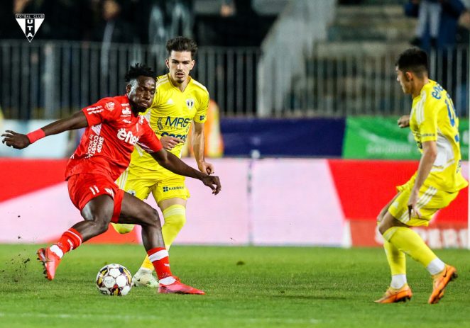 Aceeași Mărie, cu altă pălărie: Petrolul i-a stricat redebutul lui Balint și prelungește criza UTA-ei