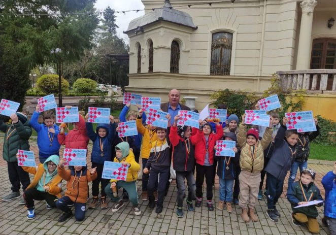 Micii șahiști arădeni s-au remarcat la prima ediție a Cupei de toamnă