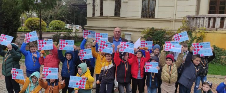 Micii șahiști arădeni s-au remarcat la prima ediție a Cupei de toamnă