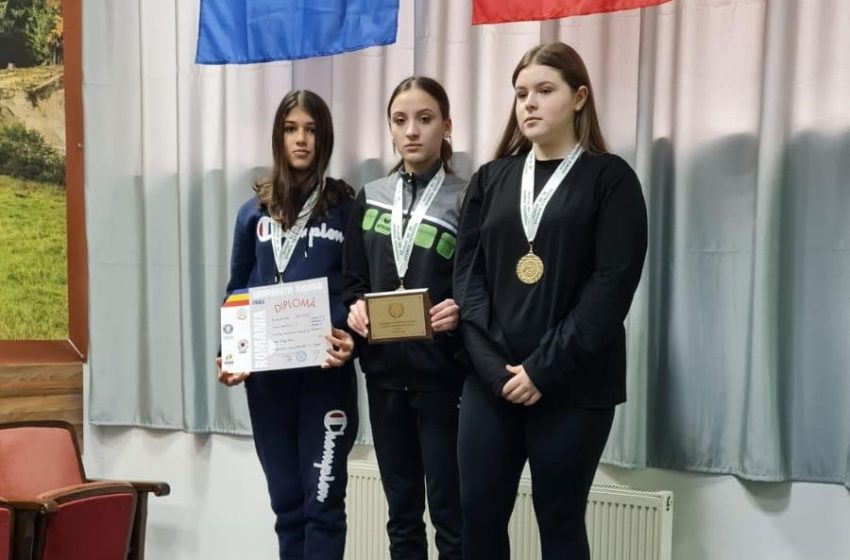  Secția de tir a CSM Arad încheie anul cu medalii naționale la juniori III