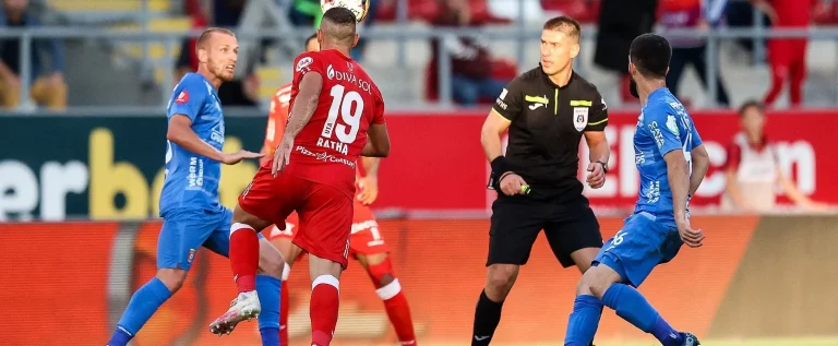 Fratele lui Istvan Kovacs va arbitra meciul dintre FCU Craiova și UTA