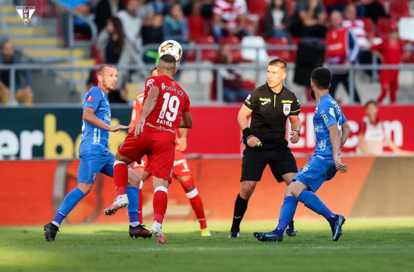  Fratele lui Istvan Kovacs va arbitra meciul dintre FCU Craiova și UTA