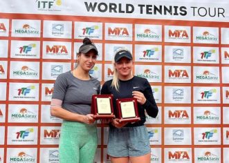 Cristina Dinu, tenismena de la Sportsin Arad, campioană de dublu la turneul ITF din Antalya