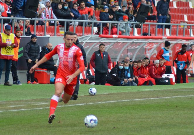 Două dileme înaintea meciului cu CFR Cluj: va conta Balint pe Otele și Roger?