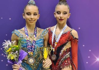 Surorile arădence Andra și Carina Crainic, în ansamblul de junioare al României la Aphrodite Cup