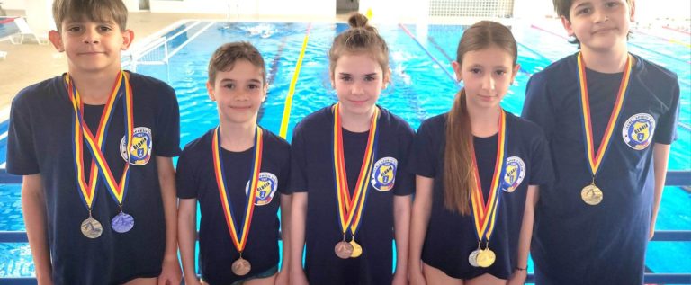 Și sportivii Gloriei Arad au scos primele medalii din apă în acest an, la Cupa Bega