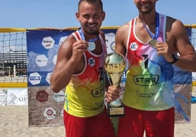 Se deschide sezonul de volei pe plajă în comuna Vladimirescu