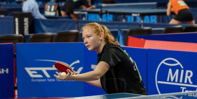 Adela Strună și Irina Rus, până în sferturi la Naționalele de tenis de masă pentru seniori