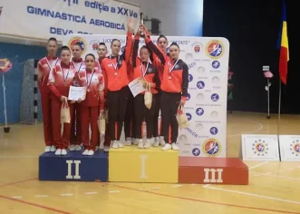 Gimnastele de la CS Universitatea Arad au urcat pe podium la Cupa Cetății