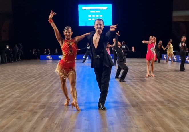 Dansatorii arădeni Andreea și Patrik Haizăr au fost medaliați la Europeanul Senior Latino
