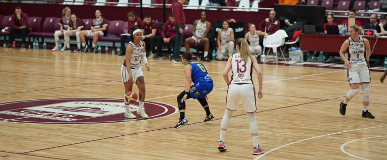 FCC UAV s-a revanșat în fața Rapidului și duce finala pentru bronz în decisivul de vineri, de la Arad