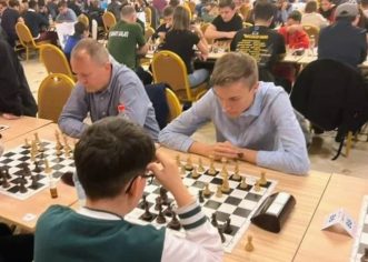 Arădeanul Alexandru David a luat bronzul național la șah rapid