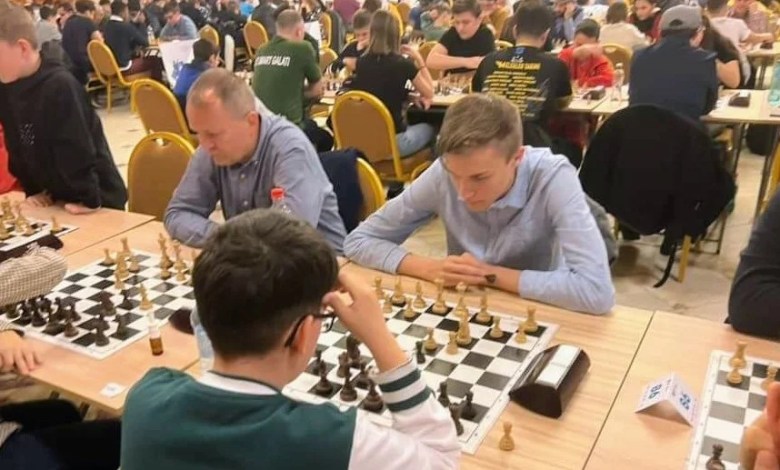  Arădeanul Alexandru David a luat bronzul național la șah rapid