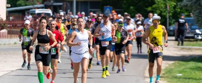 Participare numeroasă la prima etapă a Crosului Cetăților, de la Măderat – Șiria