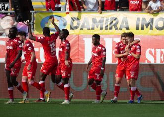 Rednic îl trimite în infern pe Mititelu!