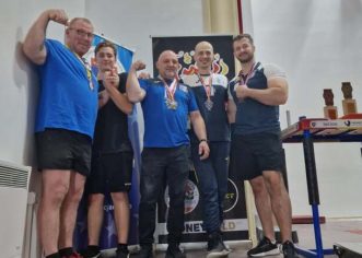 Sportivii de la Șoimii Lipova au obținut șase medalii la Cupa României de skandenberg