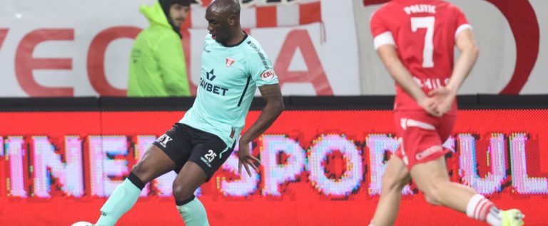 „Câini” de play-off, utiștii mai au treabă: Dinamo s-a impus la limită pe Arcul de Triumf