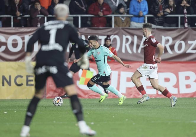 UTA n-a mișcat în Giulești! Rapidul ia viteză spre play-off, iar trupa lui Rednic se afundă