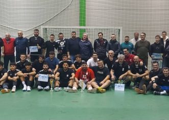 Șase echipe de handbal au jucat la Arad în memoria lui Teo Țucudean