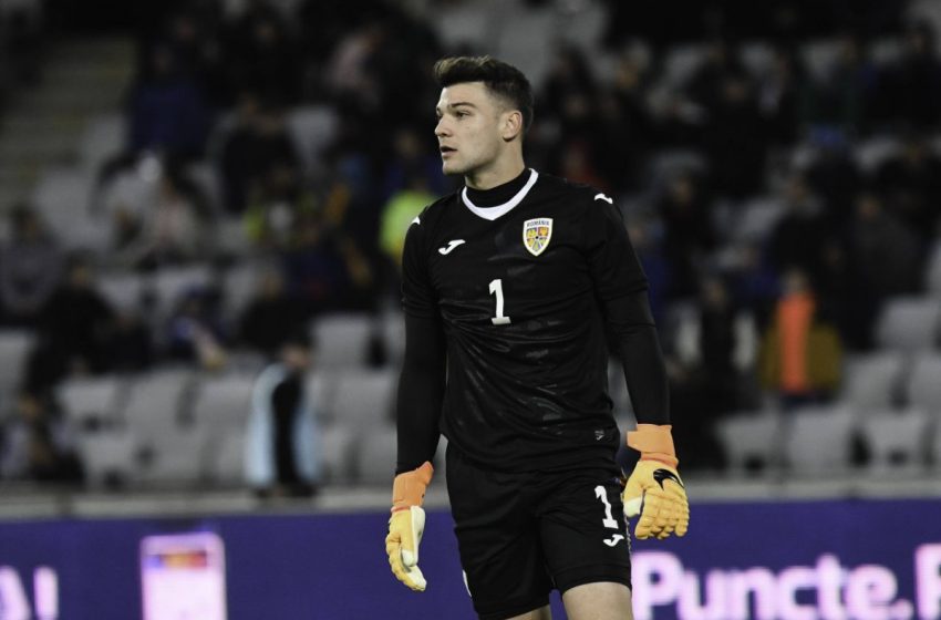  UTA anunță despărțirea de goalkeeperul Robert Popa