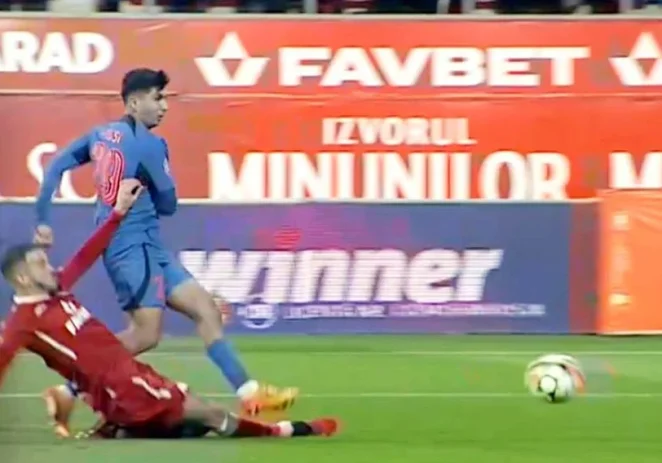 SuperLiga hoțiilor! FCSB câștigă cu arbitri în fața UTA-ei, după un penalty inventat