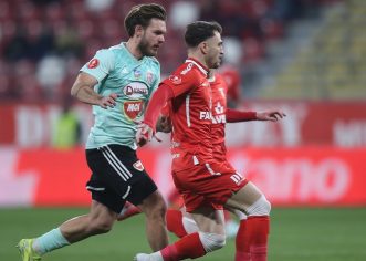 UTA s-a bătut singură cu Sepsi și rămâne să sufere în play-out-ul SuperLigii