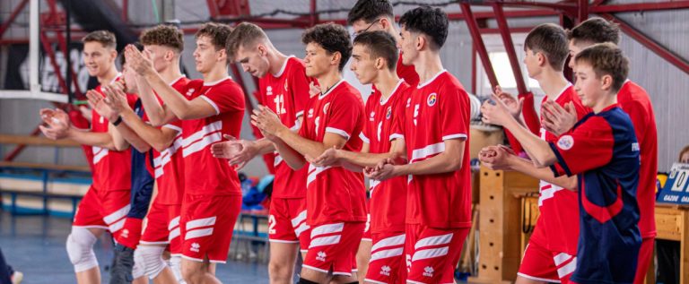 Juniorii de la ProVolei Arad s-au calificat în faza a doua a Campionatului Național U19
