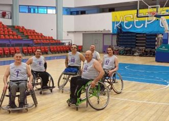 Temerarii Arad a acces în turneul final la baschet în fotoliu rulant