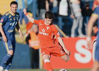 Penibili în prag de sărbătoare! UTA a pierdut cu Slobozia și își face iar viața grea în play-outul din SuperLiga