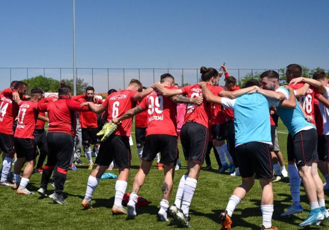 Unirea Sântana este noua campioană județeană, Felnacul a fost blocată la graniță!