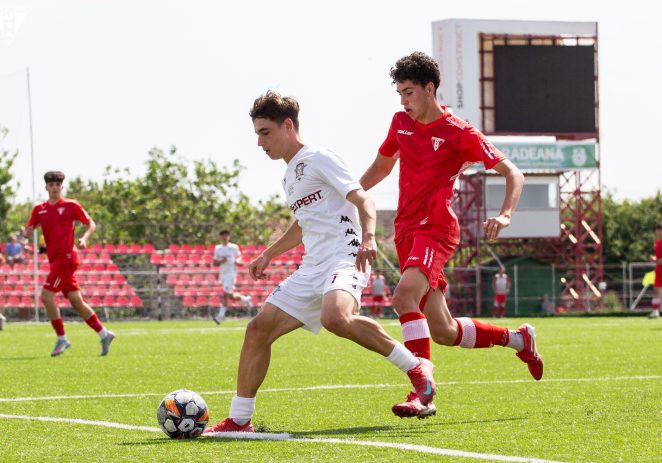 Academia UTA debutează pe 10 august în noul sezon al Ligii de Tineret