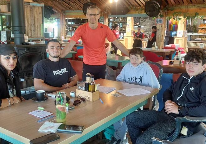 Cinci tineri handbaliști ai CS Inoan Arad, împrumutați la CSȘ Gloria