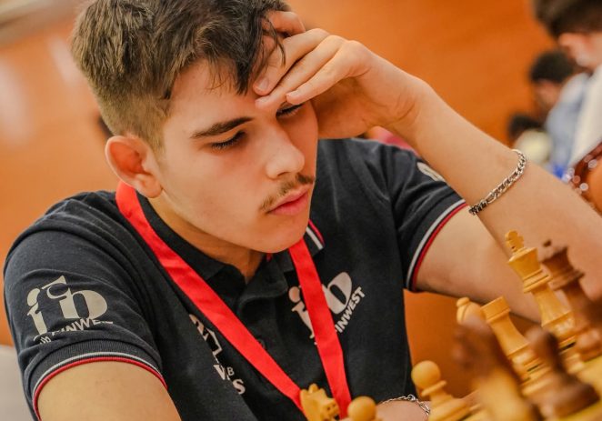 Peste 350 de șahiști din 32 de țări se aliniază la startul Festivalului Internațional Arad