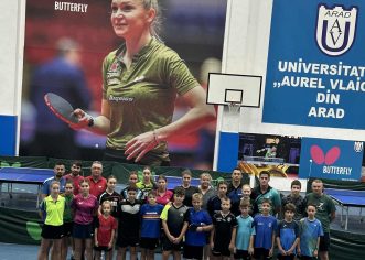 Sportivi de la trei cluburi, în cantonament de tenis de masă la Arad