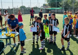 Nouă echipe arădene au urcat pe podium la turneul de fotbal juvenil „Criș Summer Cup”