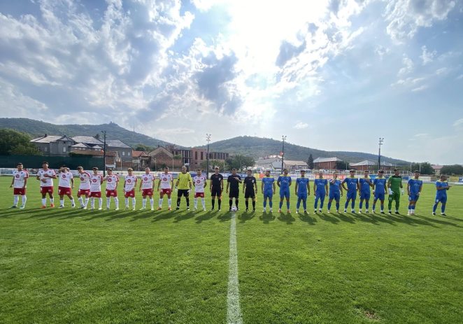 O nouă etapă în Liga 4 Arad la fotbal: liderul descinde, sâmbătă, la Șimand!