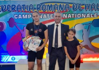 Halterofilii cluburilor arădene au câștigat o salbă de medalii la Naționalele U12 și U15