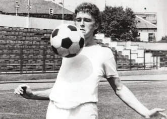 Pe stadioanele din România se va ține în weekend un moment de reculegere pentru marele Domide